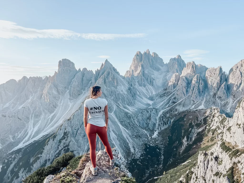 look out at tre cime di lavaredo